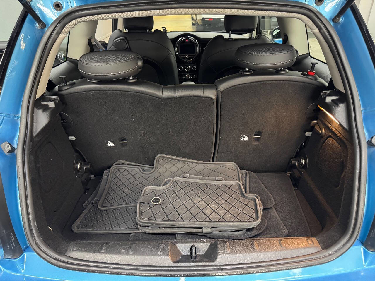 Used 2019 MINI Cooper S w/ Signature Upholstery Package image 48