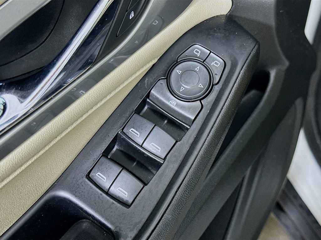 Used 2023 Chevrolet Traverse LS w/ Safety Package FWD image 20