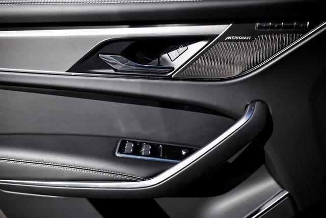New 2026 Jaguar F-PACE R-Dynamic S AWD/4WD image 12