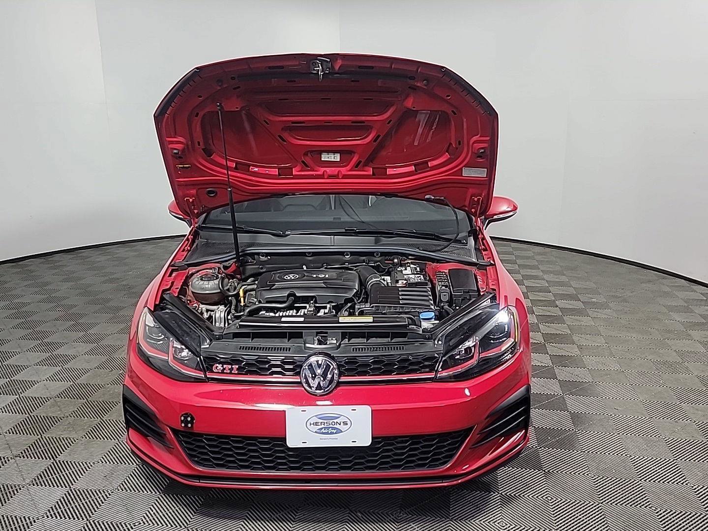 Used 2020 Volkswagen GTI Autobahn image 13