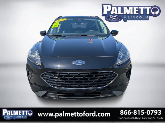 Used 2022 Ford Escape SE w/ SE Sport Appearance Package FWD image 8