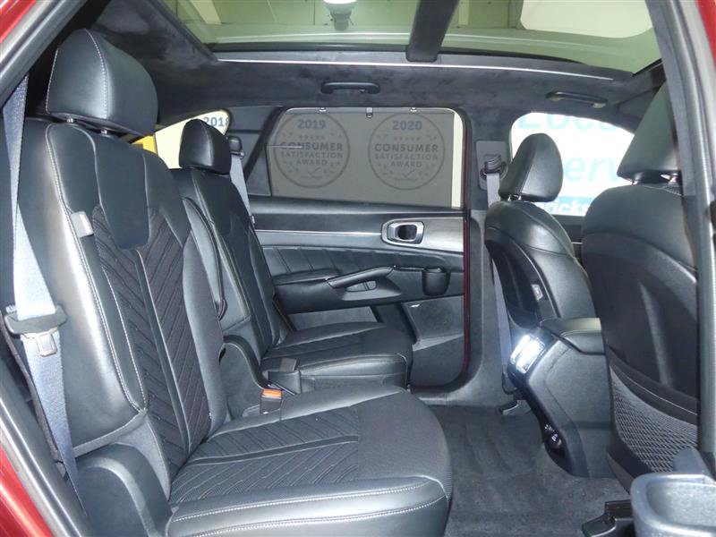 Used 2024 Kia Sorento SX Prestige AWD/4WD image 25