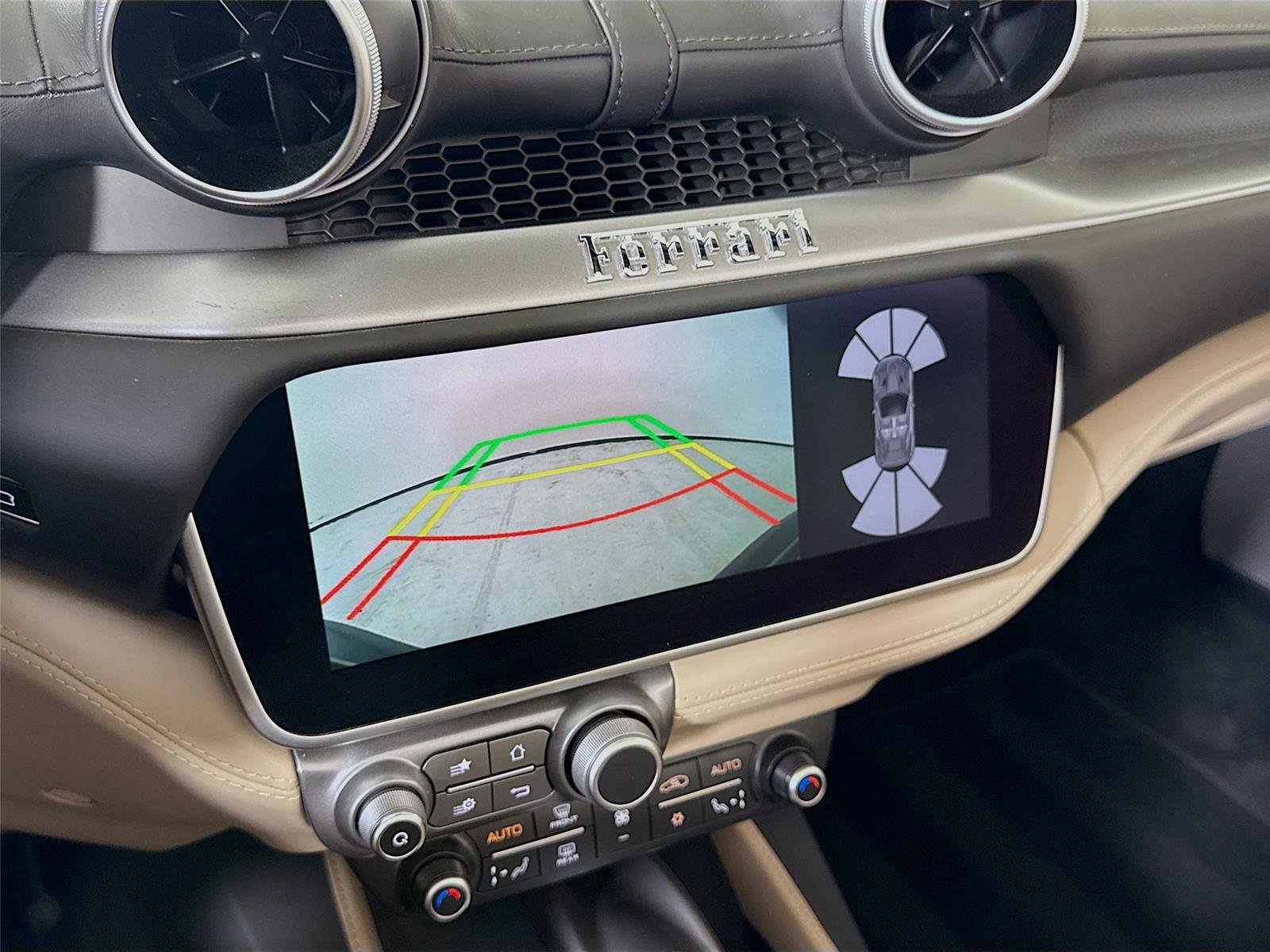 Used 2020 Ferrari Portofino image 20