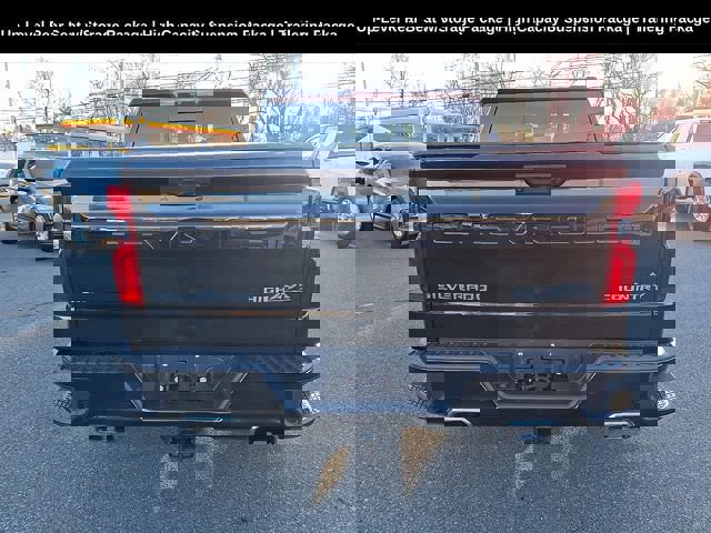 Used 2023 Chevrolet Silverado 1500 High Country w/ High Country Premium Package image 9