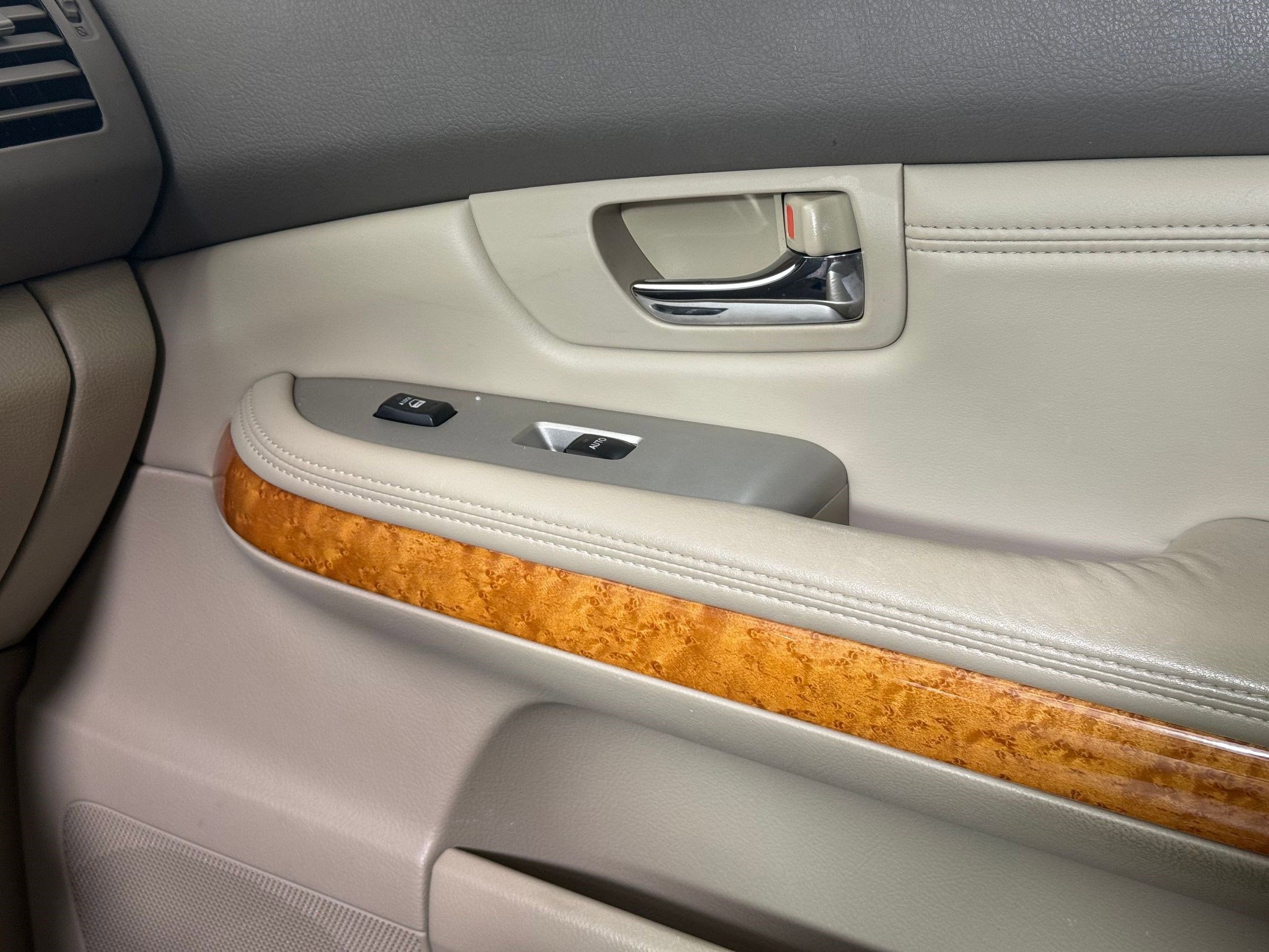 Used 2006 Lexus RX 330 image 27