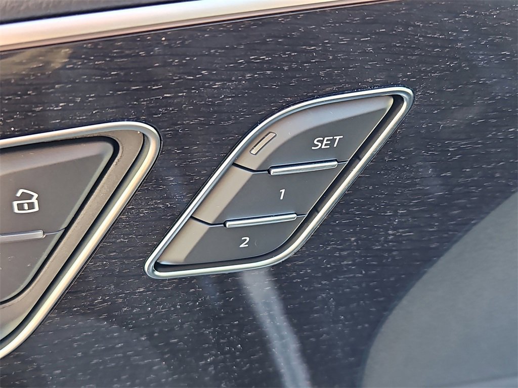New 2025 Audi Q7 3.0T Premium Plus image 13