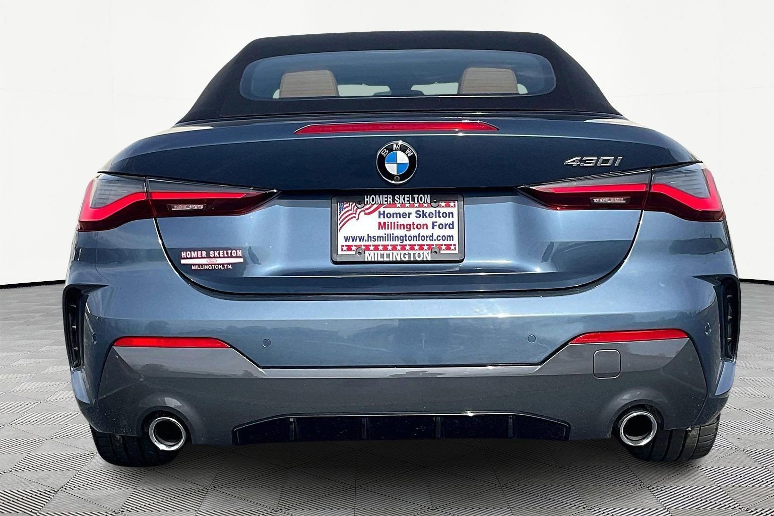 Used 2021 BMW 430i Convertible w/ M Sport Package image 4