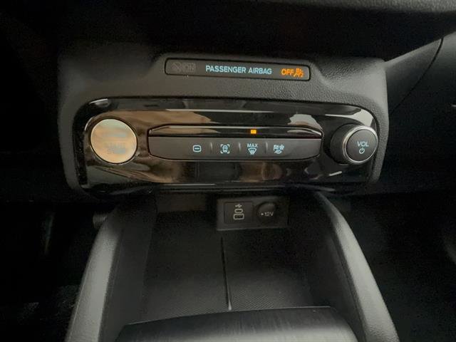 New 2026 Ford Escape SE image 16