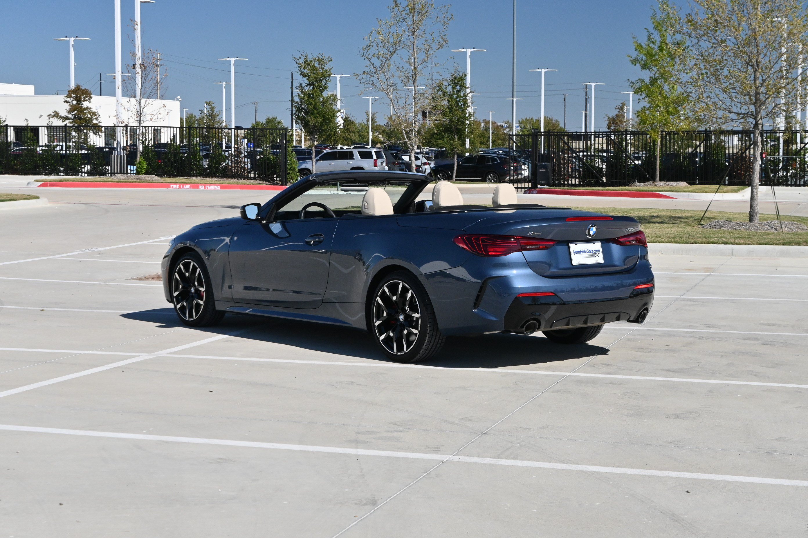 Used 2026 BMW 430i xDrive Convertible w/ M Sport Package AWD/4WD image 7