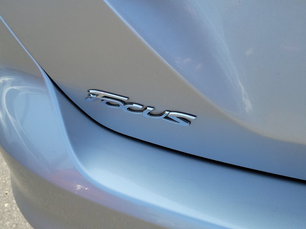 Used 2013 Ford Focus ST FWD image 21