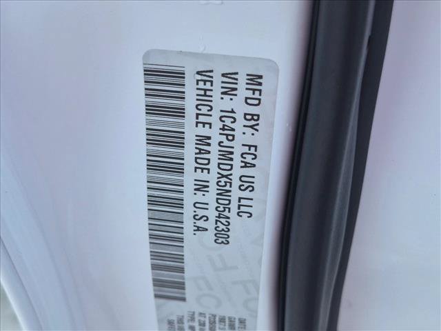 Used 2022 Jeep Cherokee Limited w/ Elite Package AWD/4WD image 25