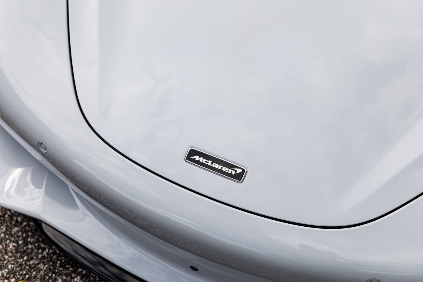 Used 2026 McLaren 750S Spider RWD image 3