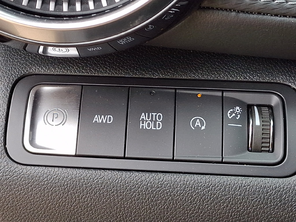 Used 2025 Chevrolet Equinox LT AWD/4WD image 24