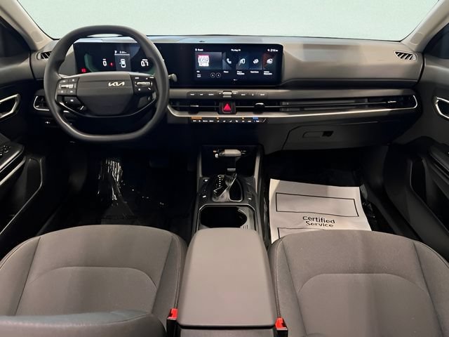 Used 2025 Kia K4 FWD image 18