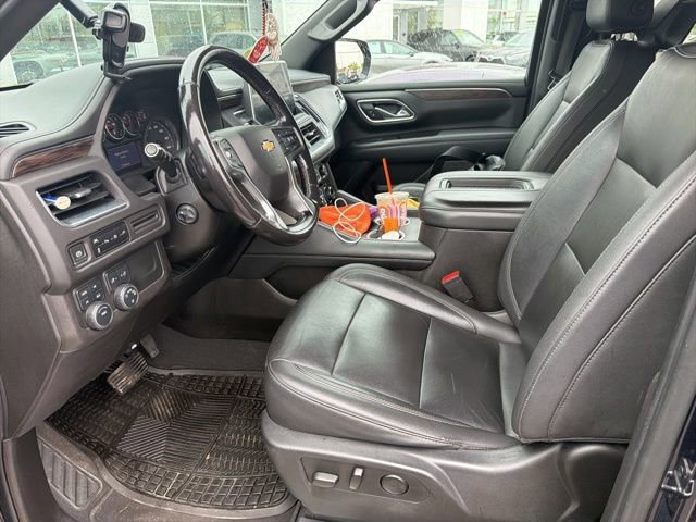 Used 2021 Chevrolet Suburban LT w/ LT Signature Plus Package AWD/4WD image 4