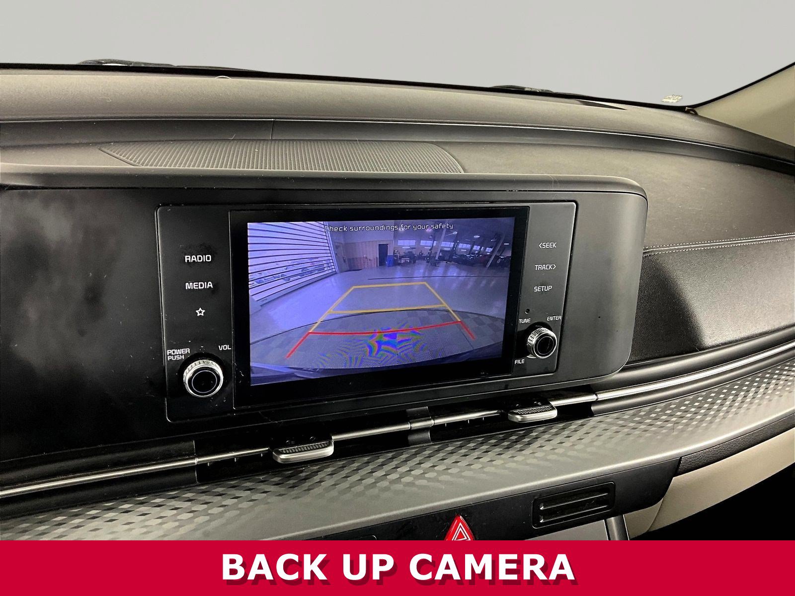 Certified 2022 Kia Carnival LX FWD image 14
