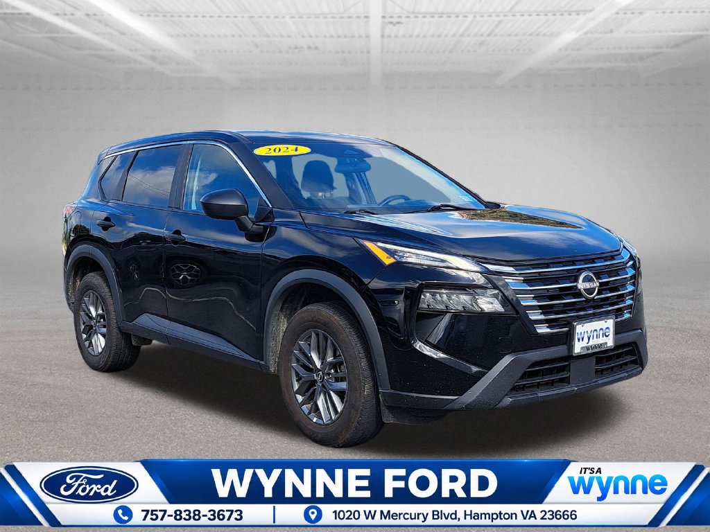 Used 2024 Nissan Rogue S AWD/4WD image 1