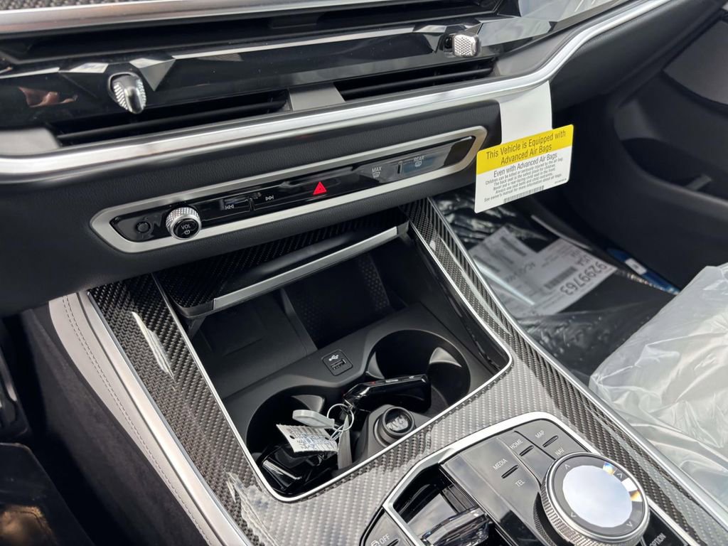 New 2026 BMW X5 M60i image 16