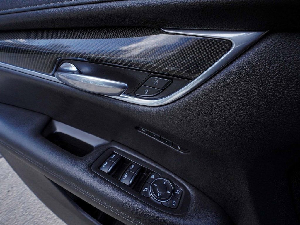 Used 2020 Cadillac XT6 Sport image 11