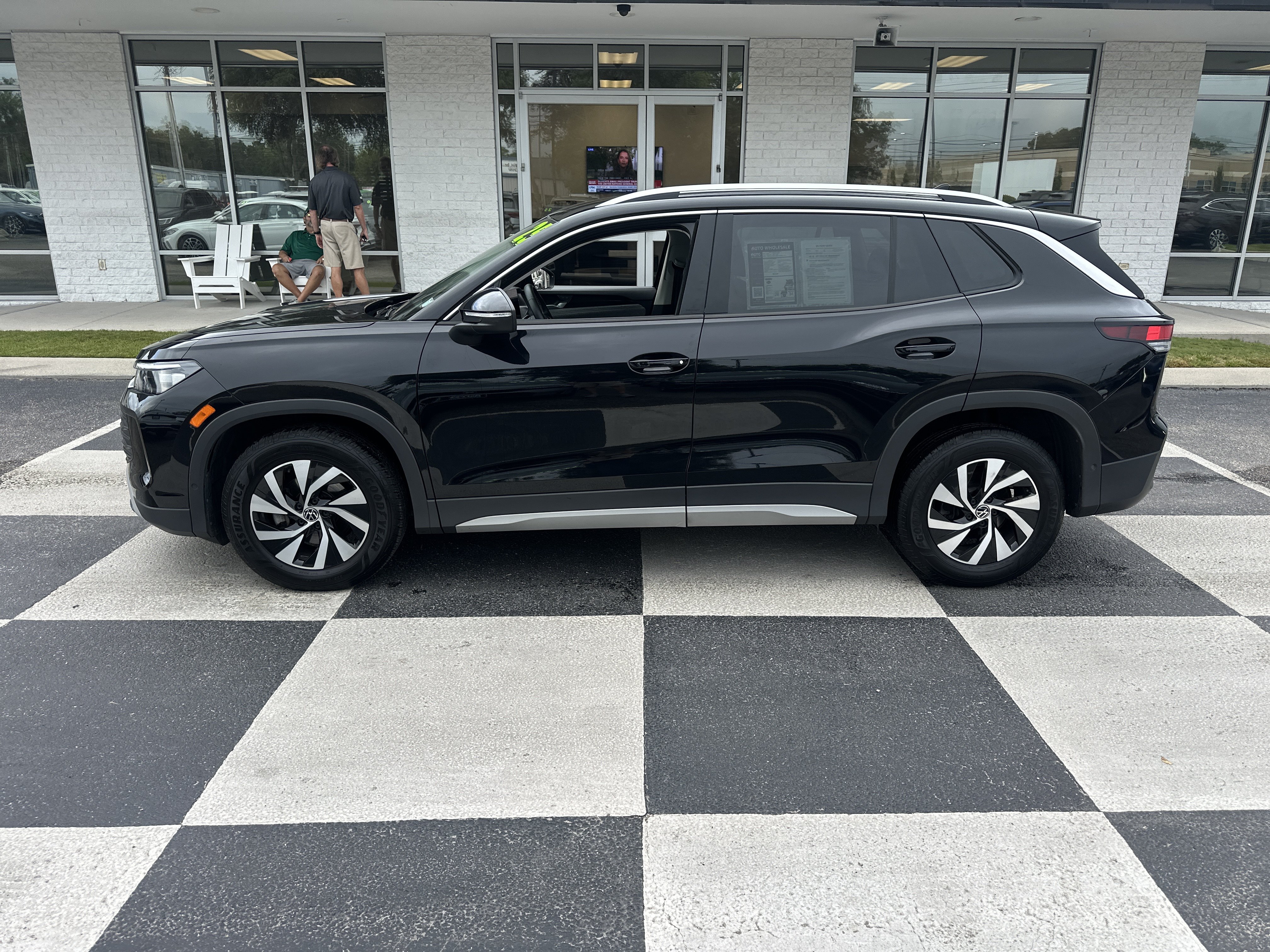 Used 2025 Volkswagen Tiguan S