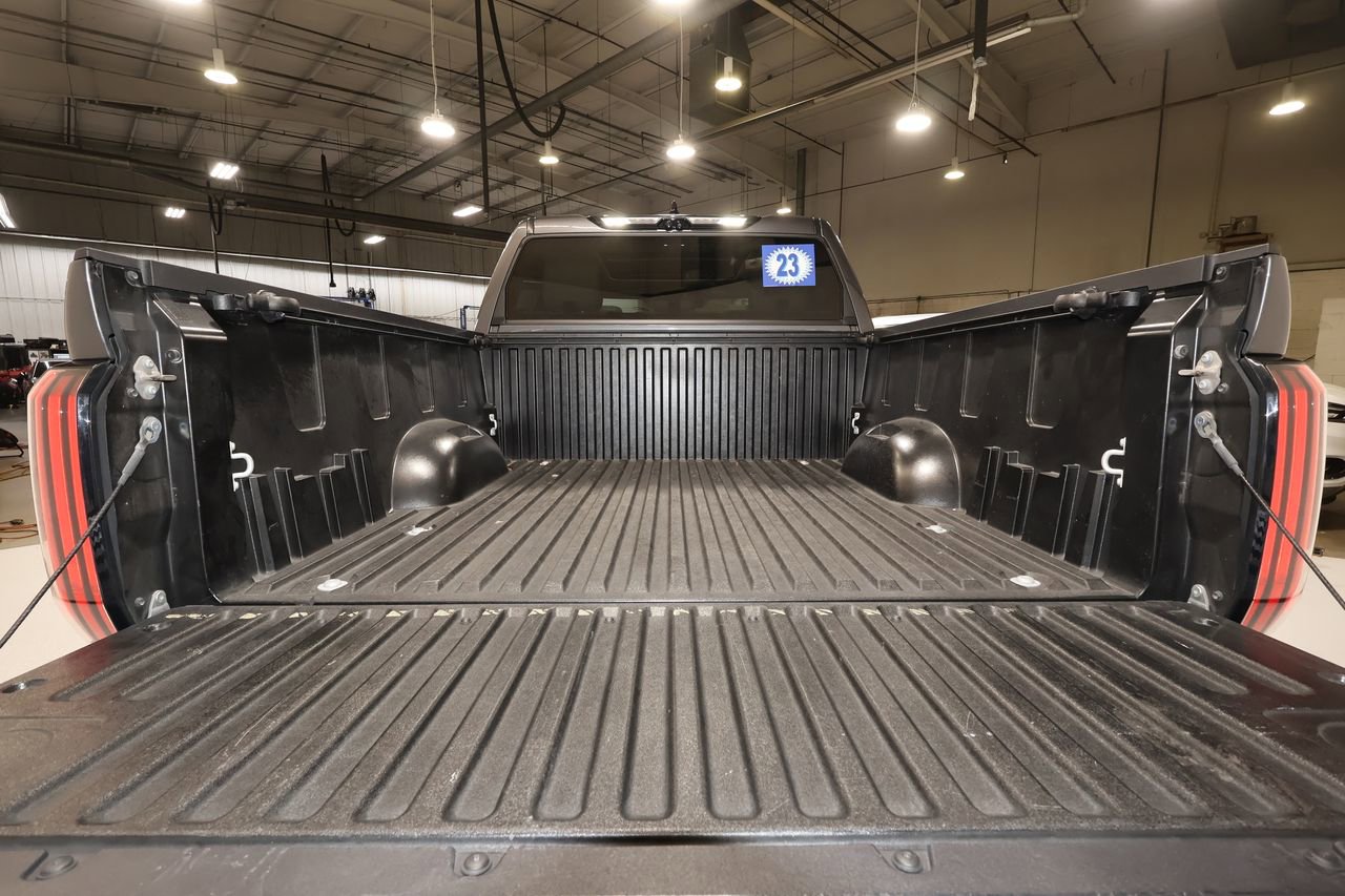 Used 2023 Toyota Tundra Limited image 24