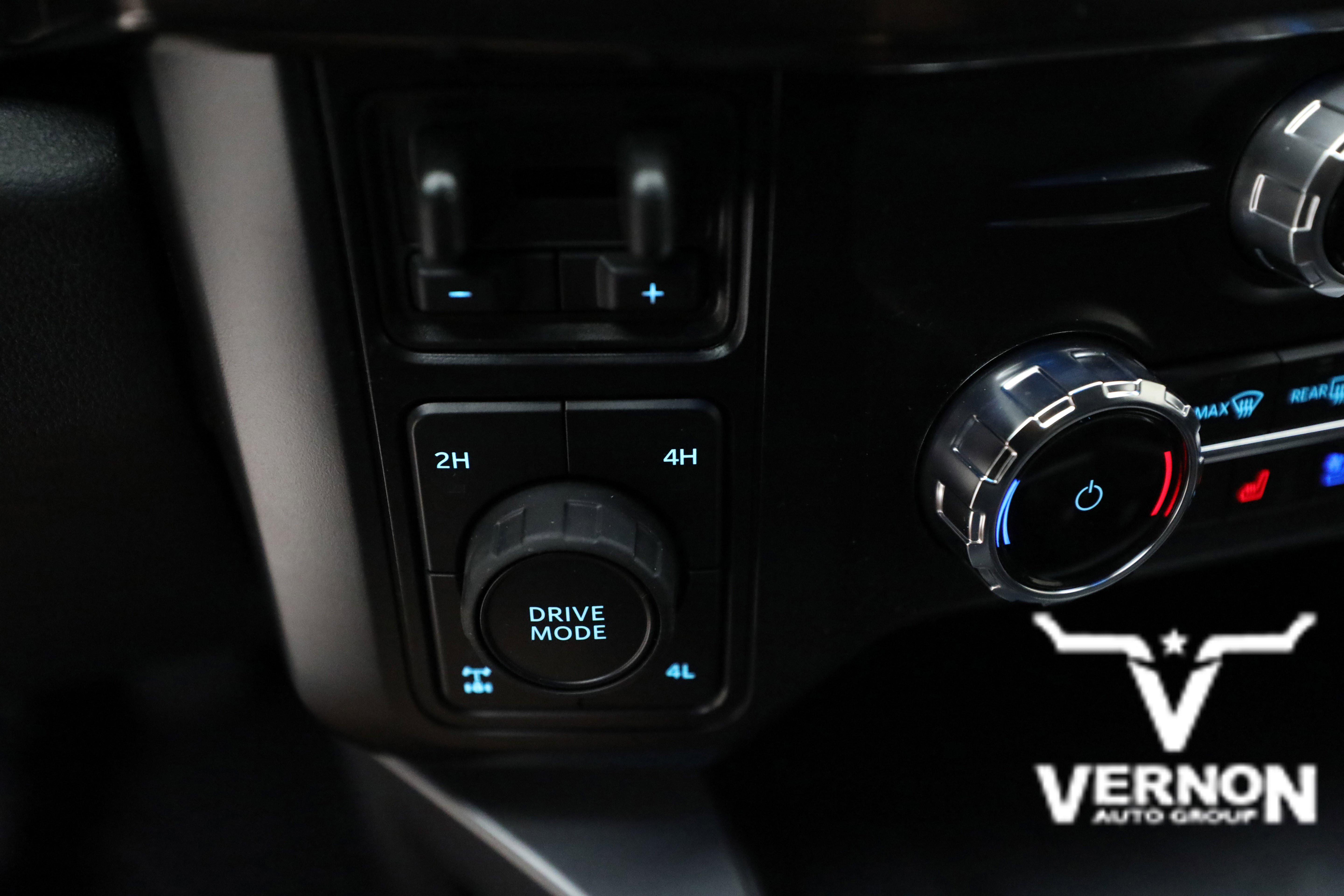 New 2026 Ford F250 Lariat AWD/4WD image 22