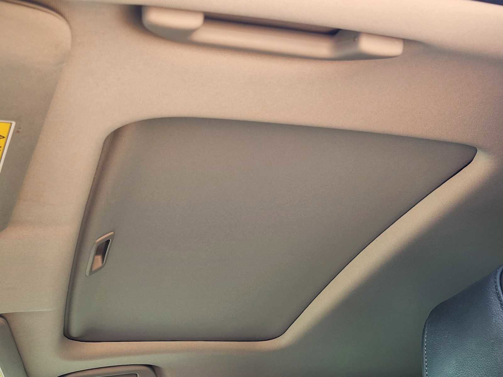 Certified 2022 Honda Insight Touring image 25