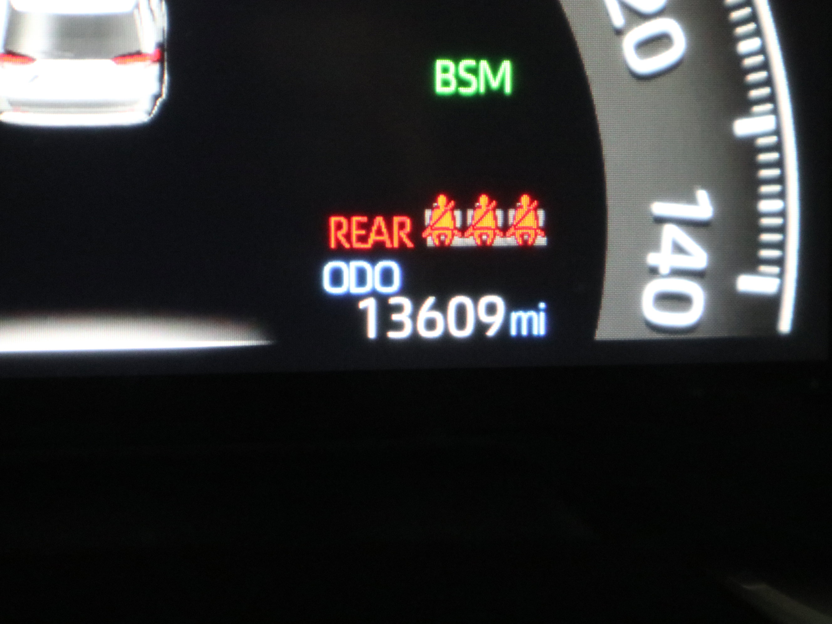 Used 2025 Toyota RAV4 XLE Premium image 20