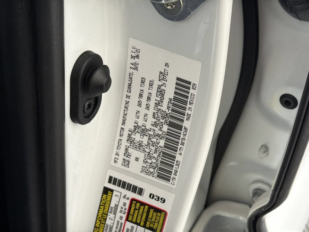 Used 2021 Toyota Tacoma TRD Pro AWD/4WD image 30