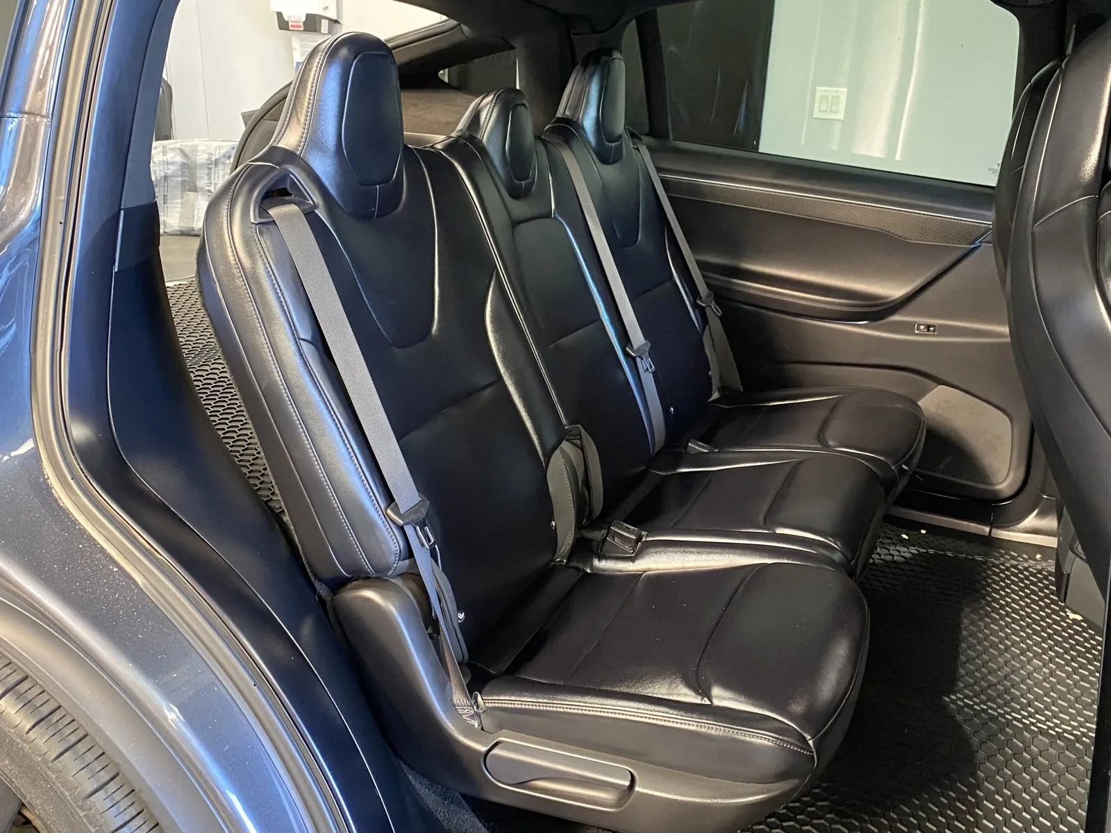 Used 2017 Tesla Model X 75D AWD/4WD image 7