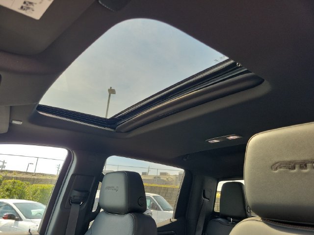 New 2026 GMC Sierra 1500 AT4 w/ AT4 Premium Package AWD/4WD image 27
