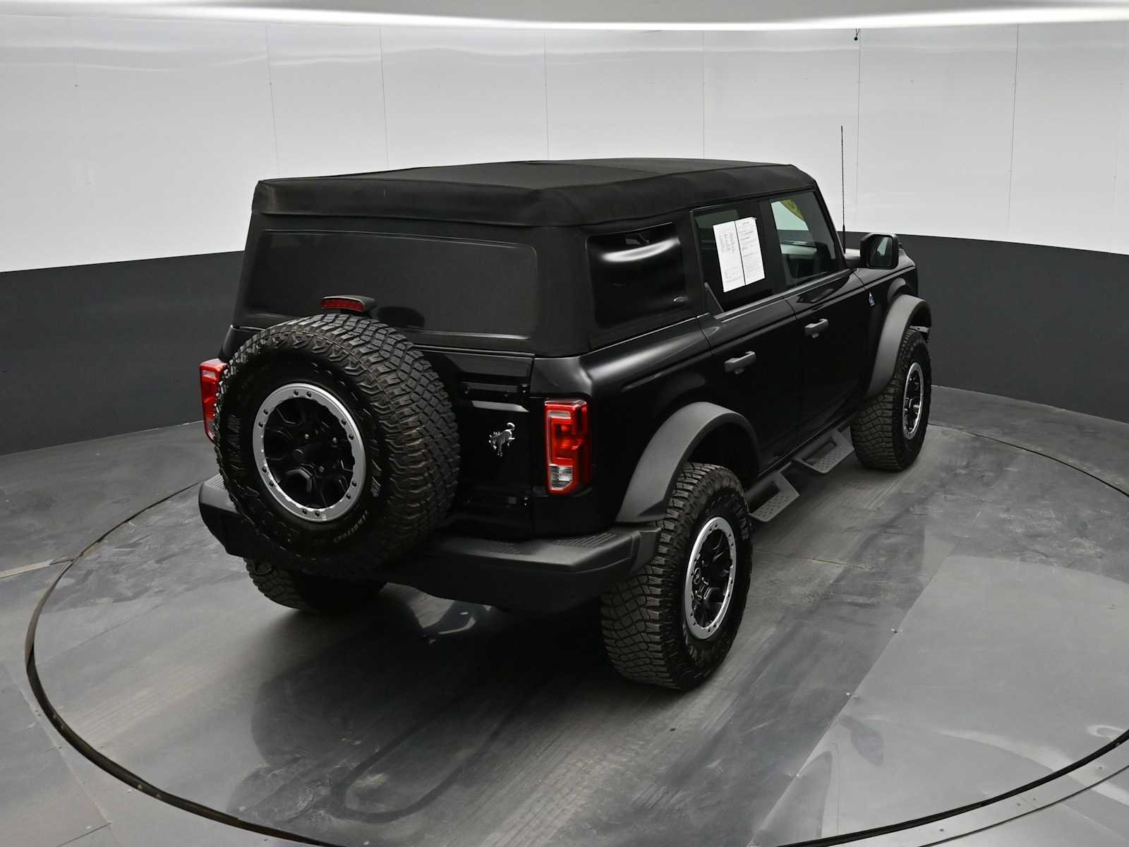 Used 2024 Ford Bronco Black Diamond w/ Sasquatch Package AWD/4WD image 29