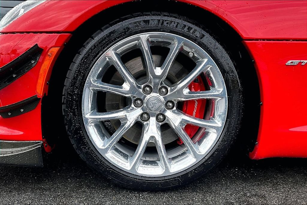 Used 2013 SRT Viper GTS RWD image 23
