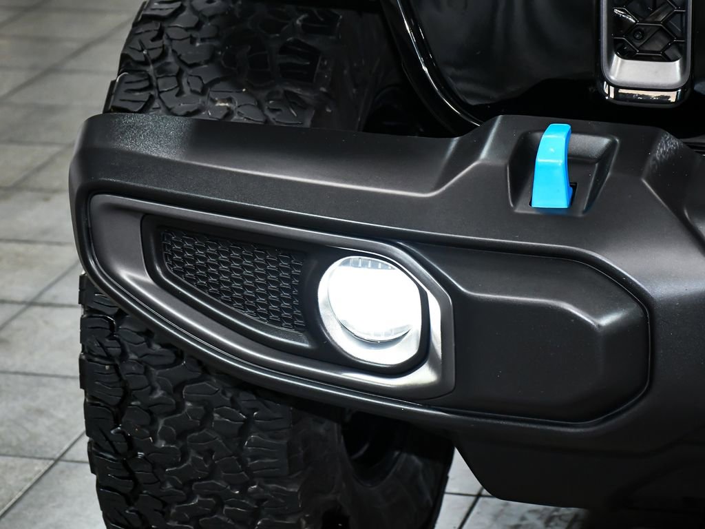 Used 2023 Jeep Wrangler Unlimited Rubicon 4xe w/ Cold Weather Group AWD/4WD image 66