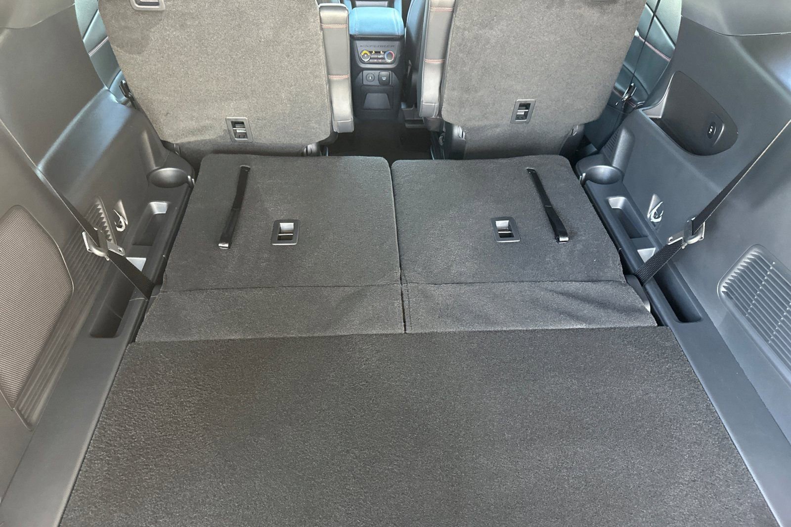 New 2026 Ford Explorer ST-Line RWD image 15