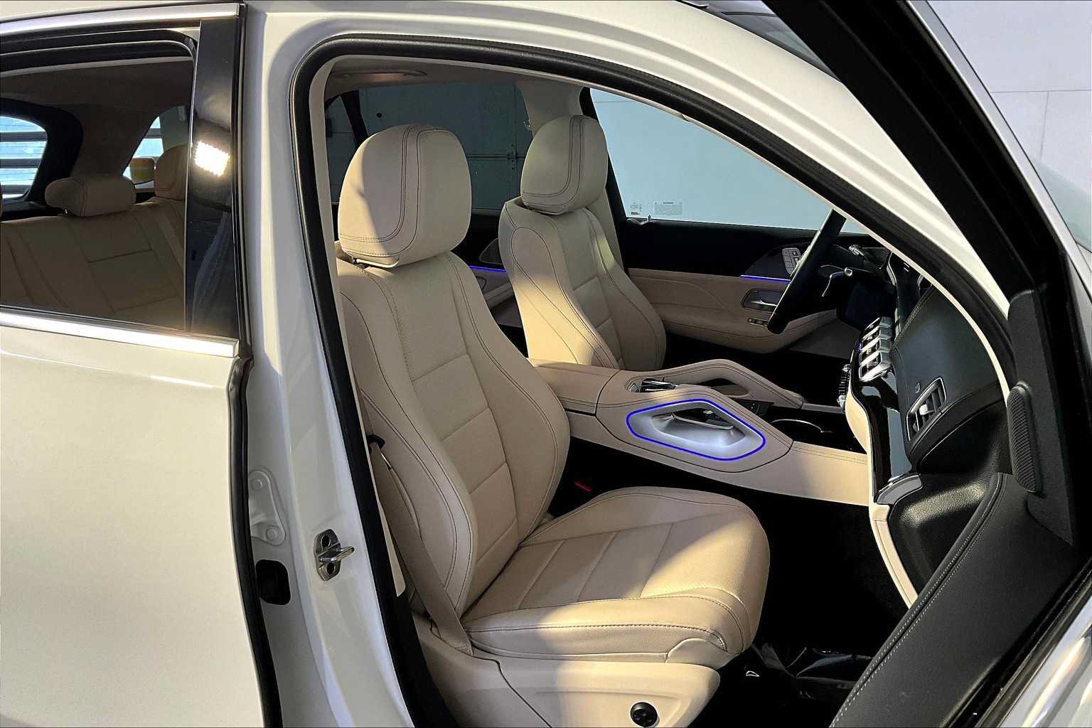 Certified 2024 Mercedes-Benz GLE 450 4MATIC image 7