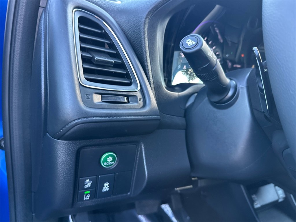 Used 2022 Honda HR-V EX-L image 32