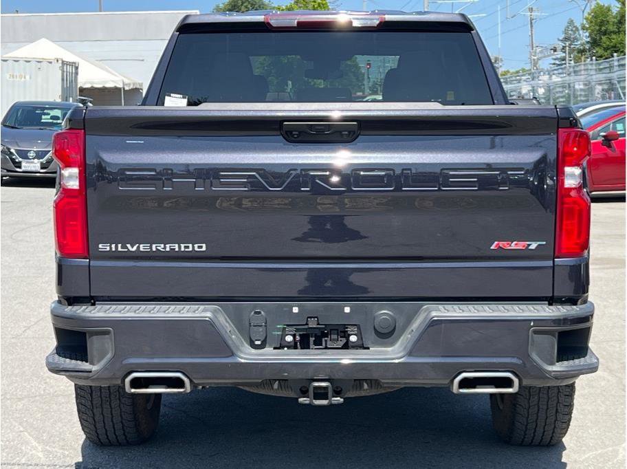 Used 2024 Chevrolet Silverado 1500 RST w/ Z71 Off-Road Package AWD/4WD image 4