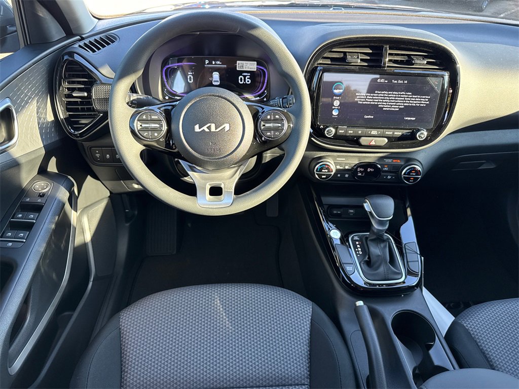 New 2025 Kia Soul S image 23