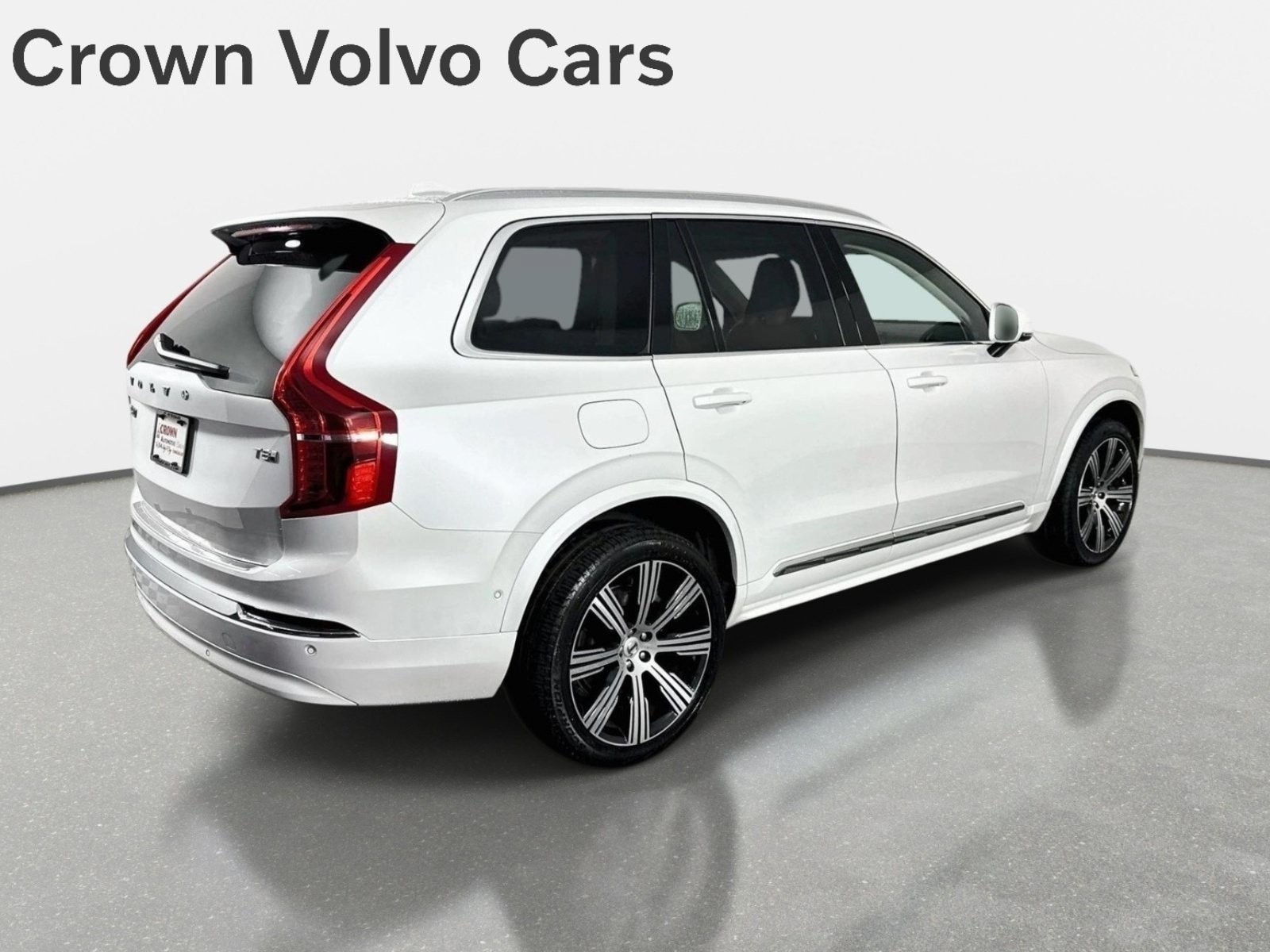 Used 2025 Volvo XC90 T8 Ultra w/ Protection Package Premier AWD/4WD image 5