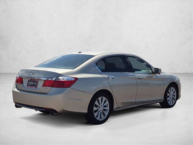 Used 2015 Honda Accord EX-L image 5