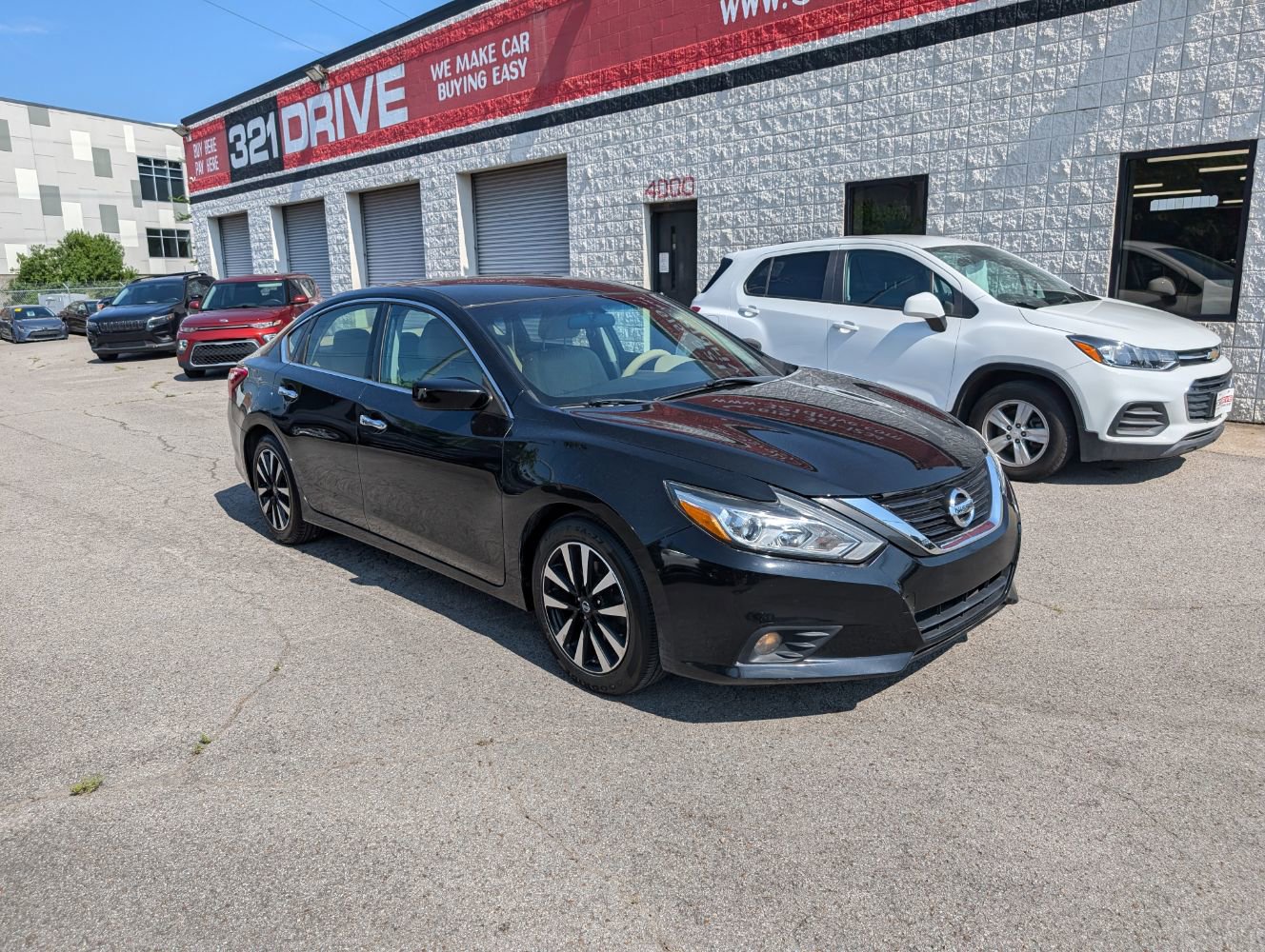 Used 2018 Nissan Altima 2.5 SV image 4