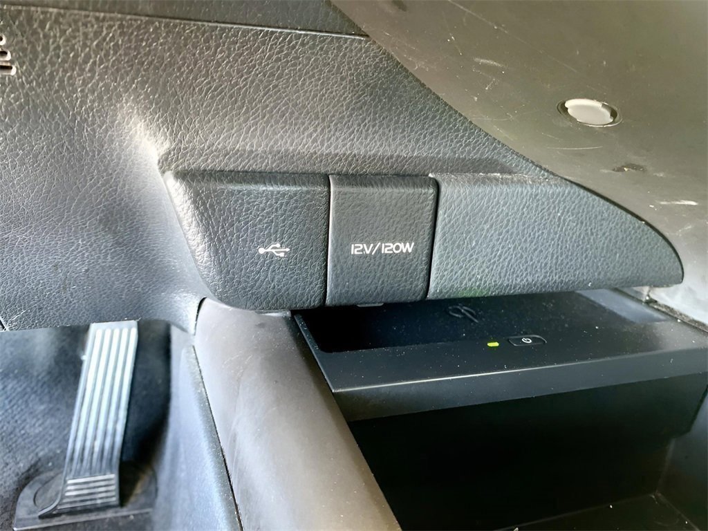 Used 2024 Toyota Camry XSE image 36