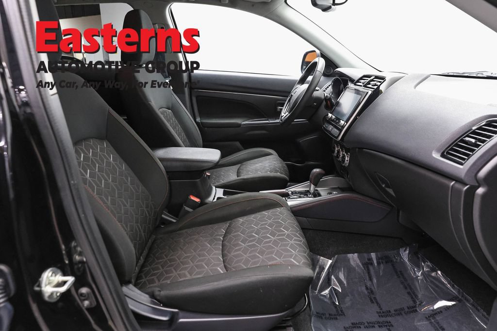 Used 2023 Mitsubishi Outlander Sport LE AWD/4WD image 23