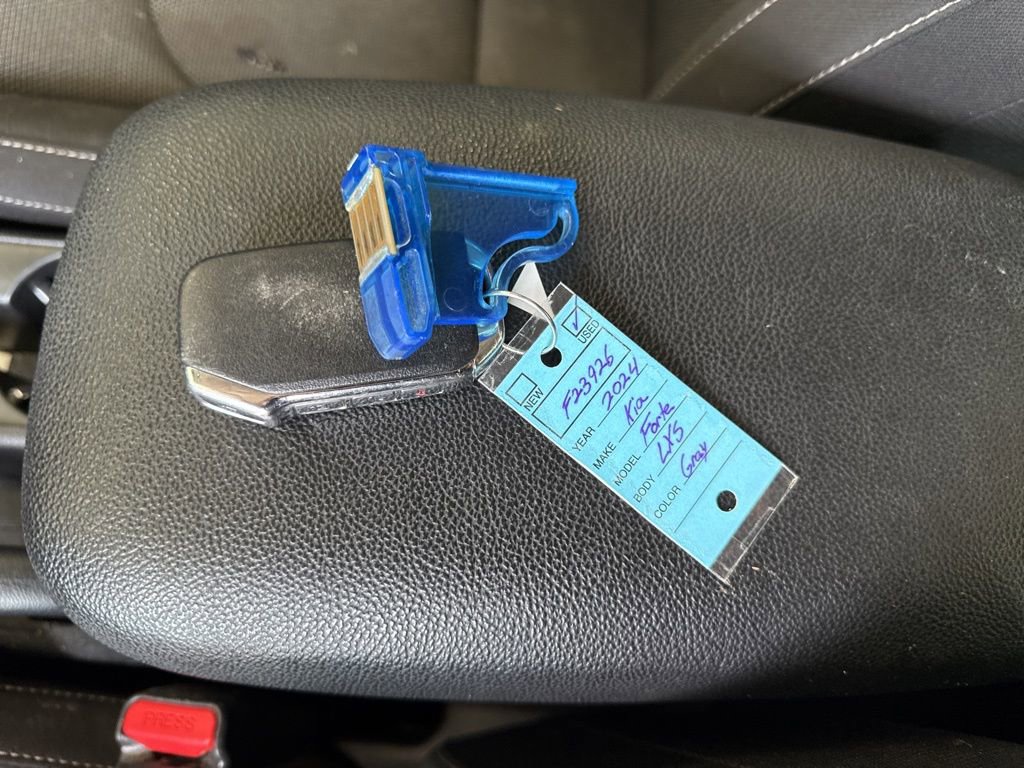 Used 2024 Kia Forte LXS image 11