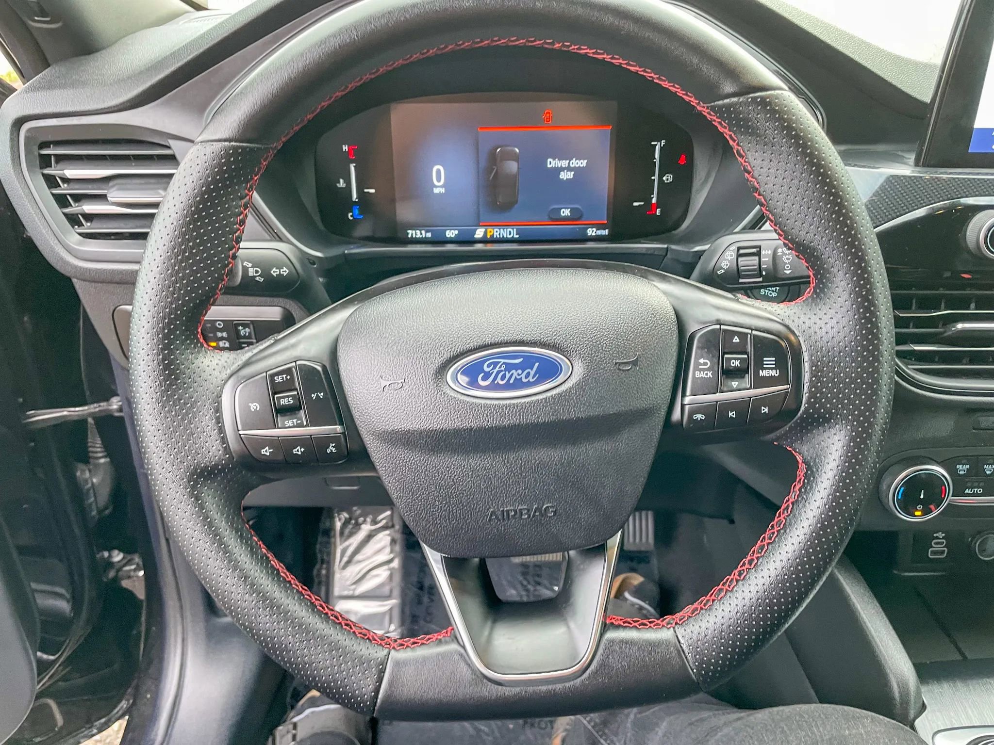 Used 2025 Ford Escape ST-Line AWD/4WD image 12