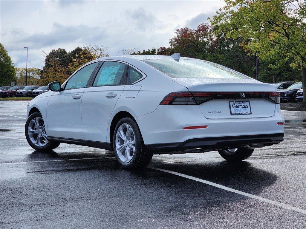 Certified 2025 Honda Accord LX image 10