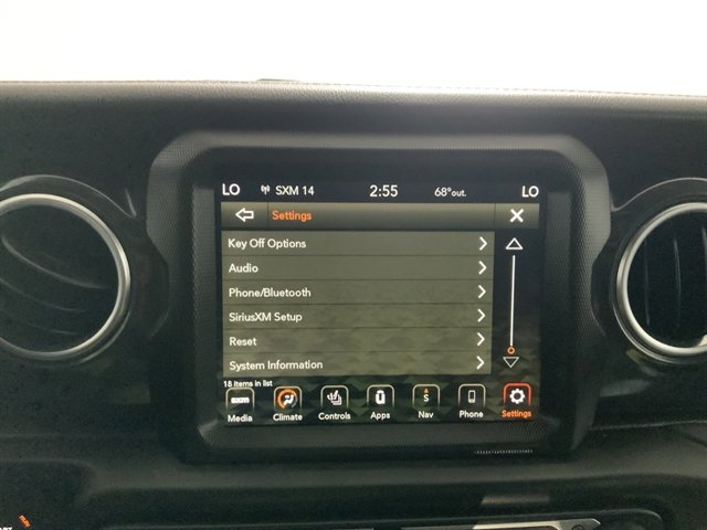 Used 2023 Jeep Wrangler Altitude image 38