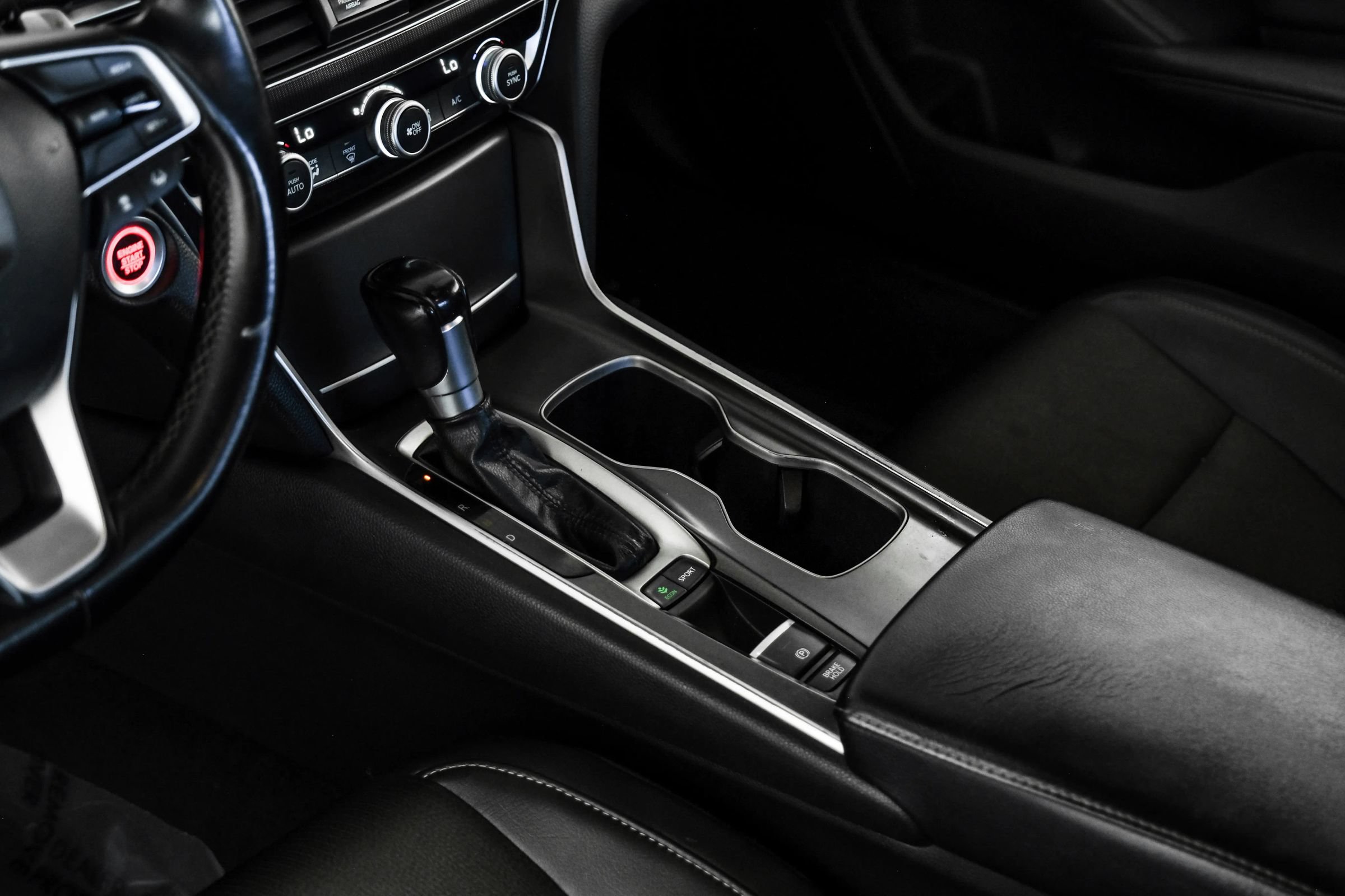 Used 2018 Honda Accord Sport image 20