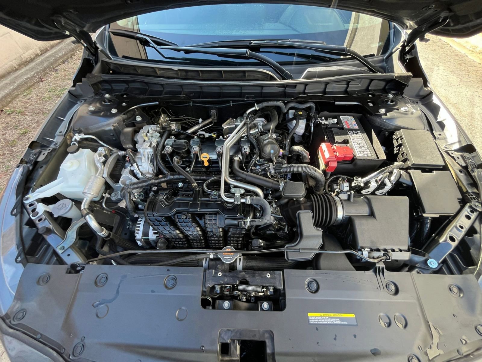 Used 2025 Nissan Altima 2.5 SV image 31